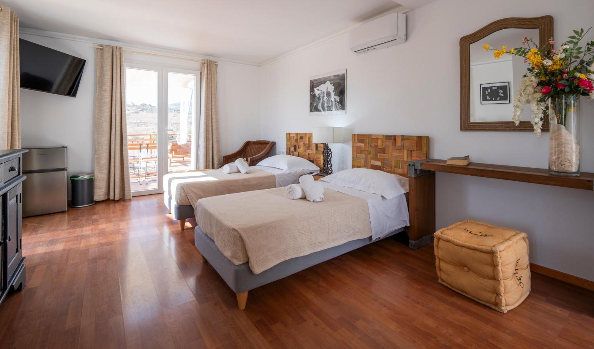 Syros Village Suites Vári 외부 사진